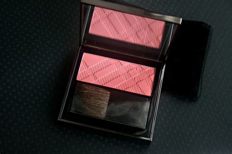 Buy Burberry Beauty Light Glow Natural Blush 